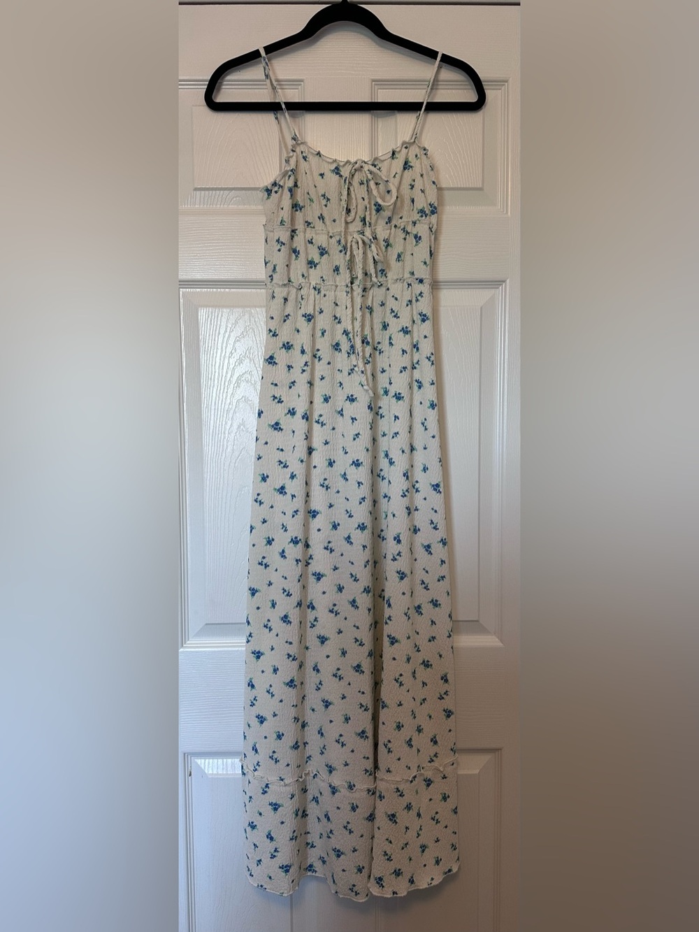 See You Monday White Maxi Dress with Blue Floral Print - Size Medium